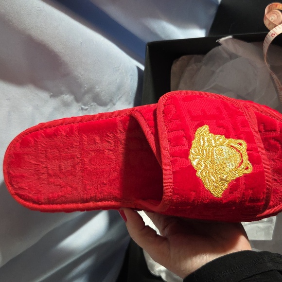 Versace Red and Gold Slides Unisex Full Inclusion - Picture 7 of 9